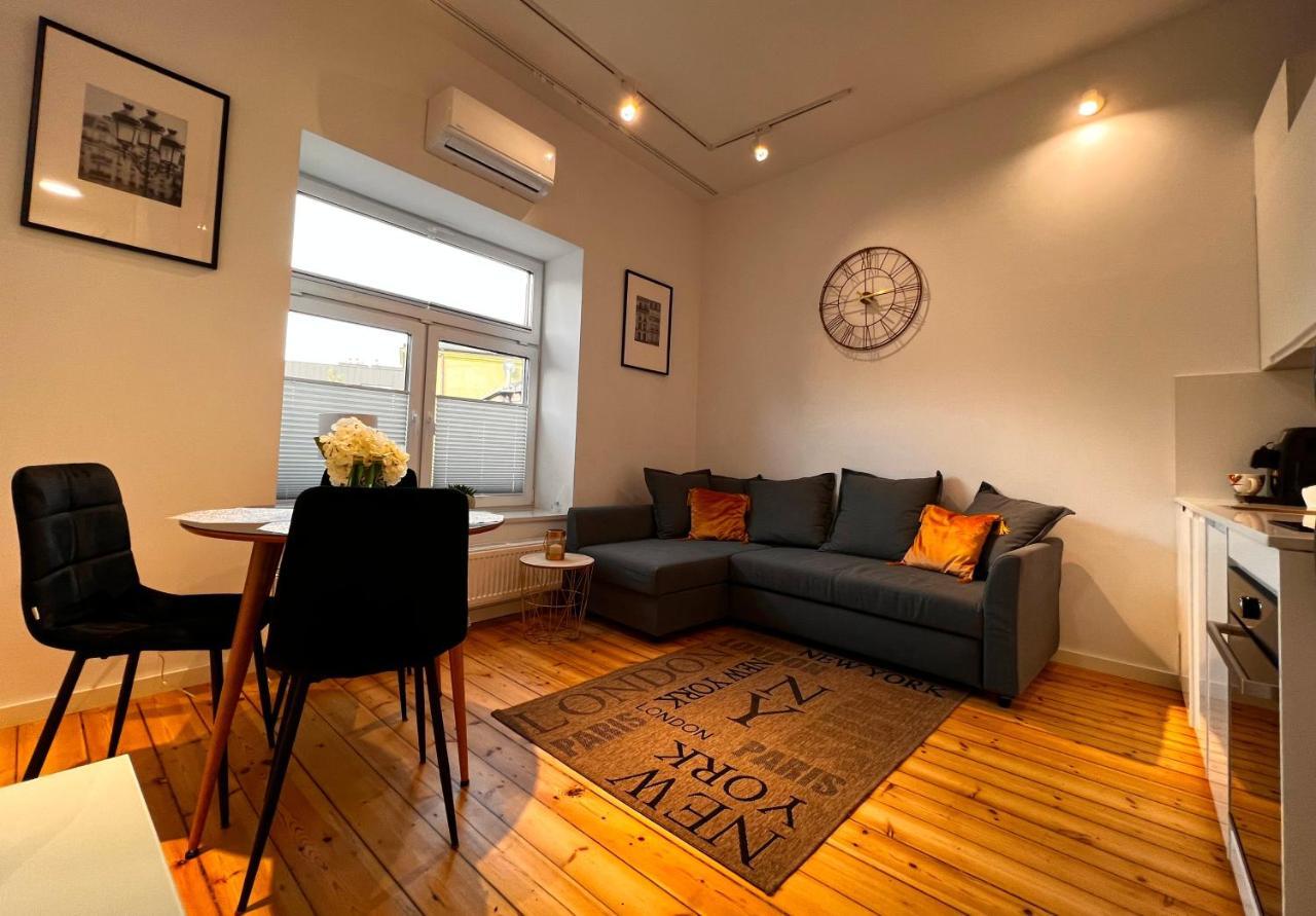 Apartament Calm Przy Rynku Z Klimatyzacja I Parkingiem Kielce Dış mekan fotoğraf